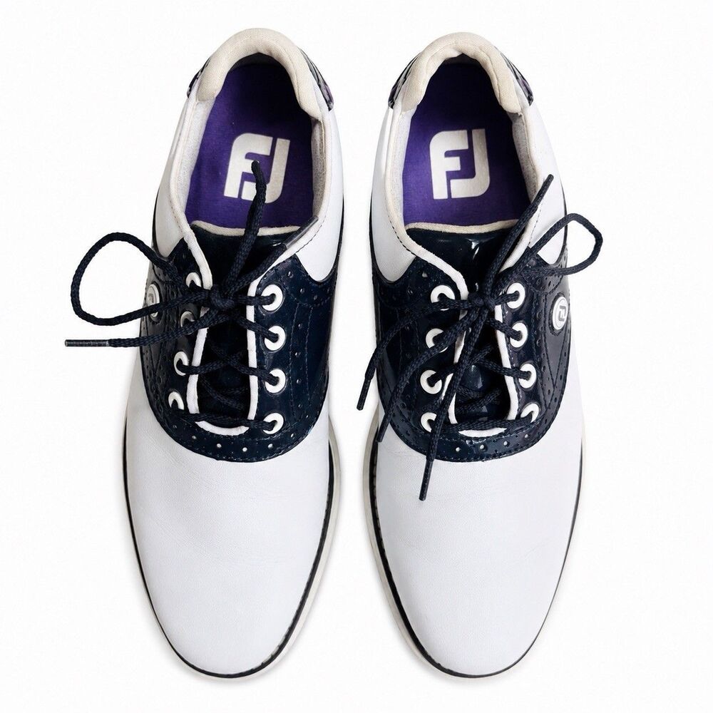 FootJoy Traditions Golf Shoes Womens 7M Spikeless VersaTrax+ Waterproof Golfcore